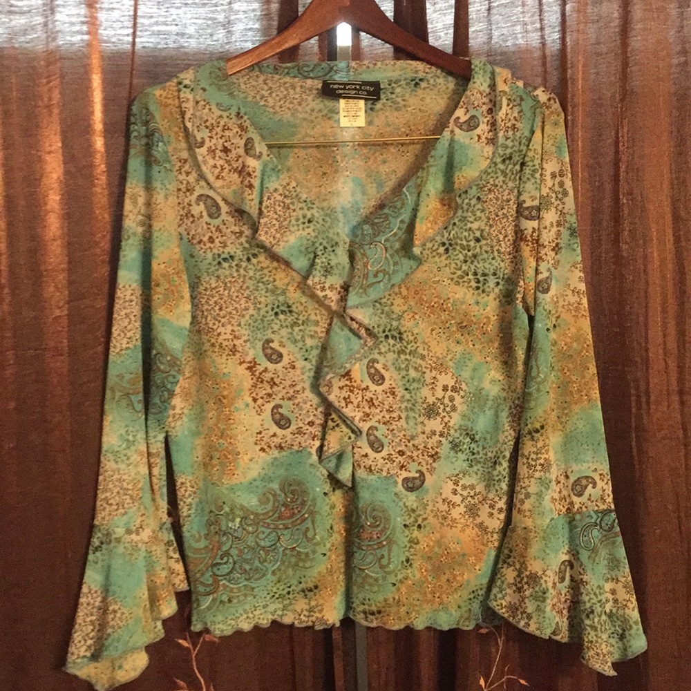 Women’s blouse